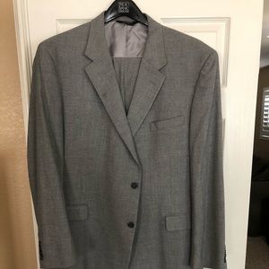 Jos. A Bank Classic Collection Gray Suit - Full